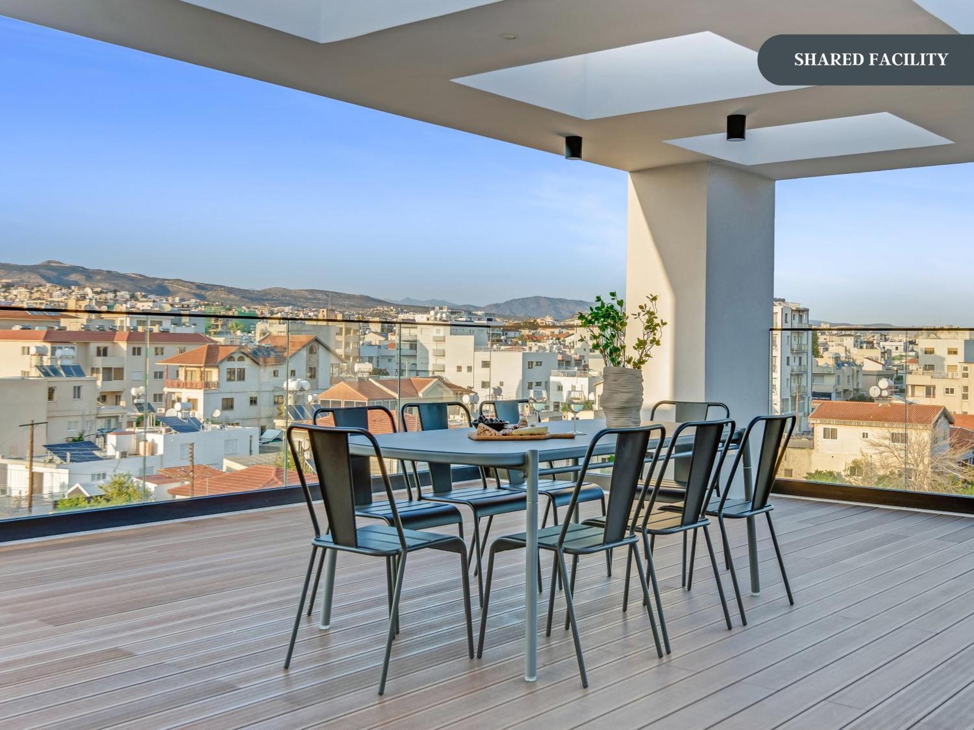 Sanders Crystal 2 Limassol Exterior foto
