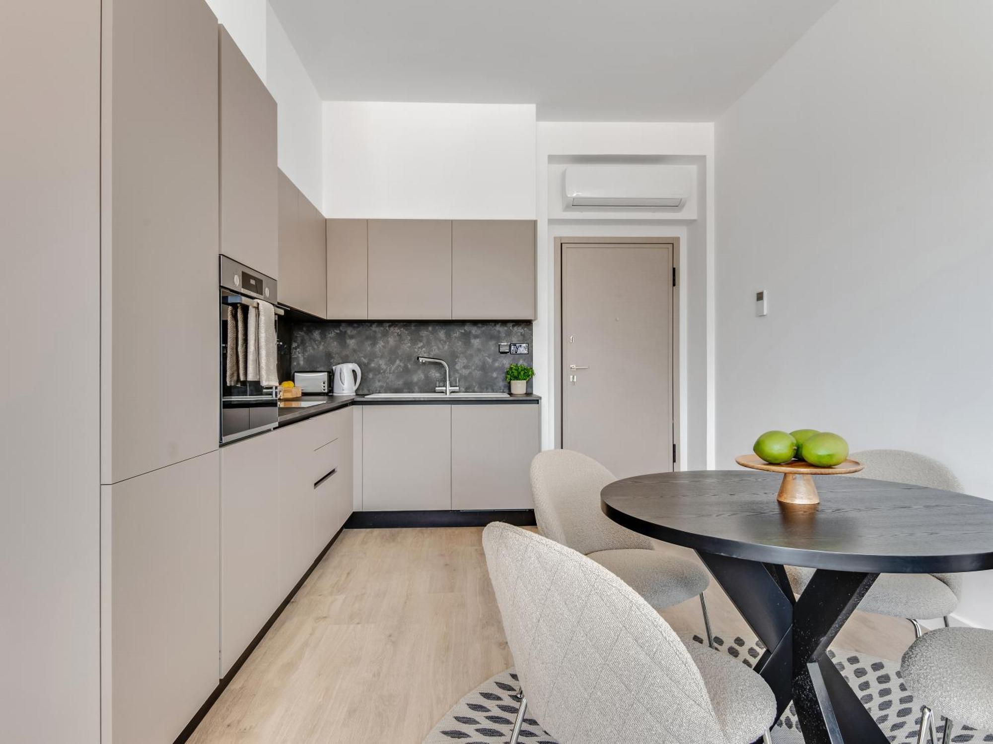 Sanders Crystal 2 Limassol Exterior foto