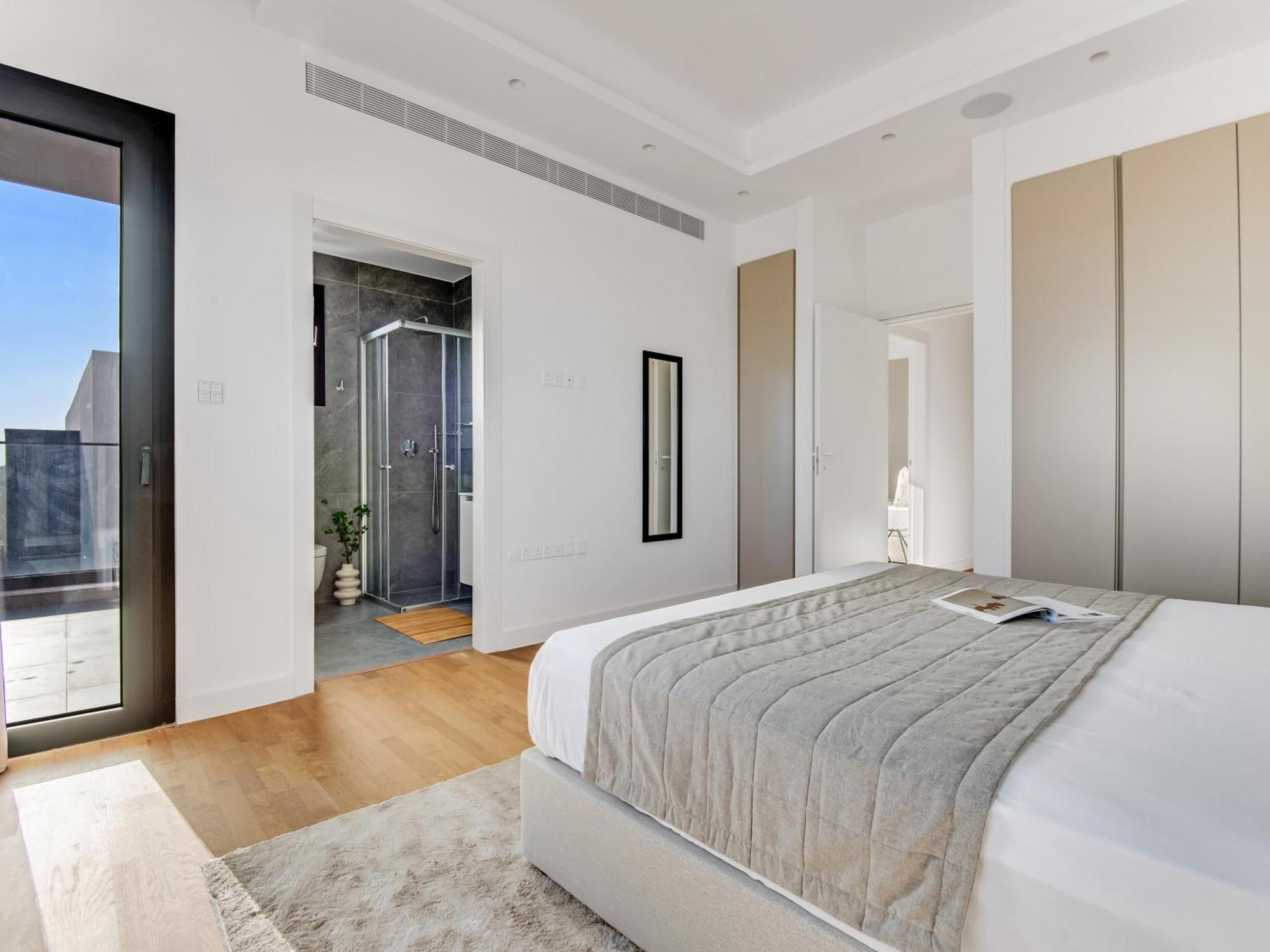 Sanders Crystal 2 Limassol Zimmer foto